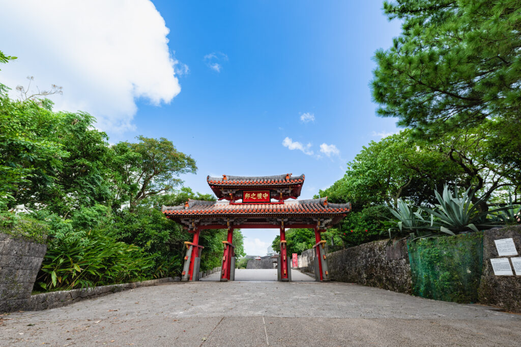首里城守礼門
